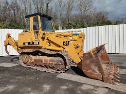 CATERPILLAR 963B TRACK LOADER 9BL Operation and Maintenance Manual 