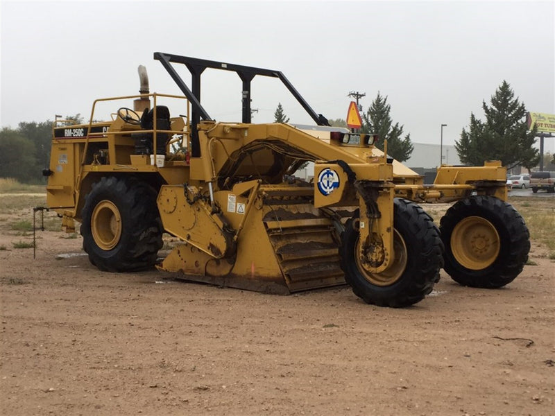 CATERPILLAR RM-250C RECLAIMER MIXER AWG OPERATION AND MAINTENANCE MANUAL