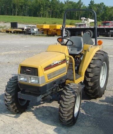 Download Challenger MT265 Tractor Parts Manual