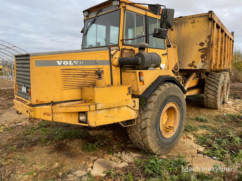 Download Volvo A25B BM Articulated Hauler Parts Manual