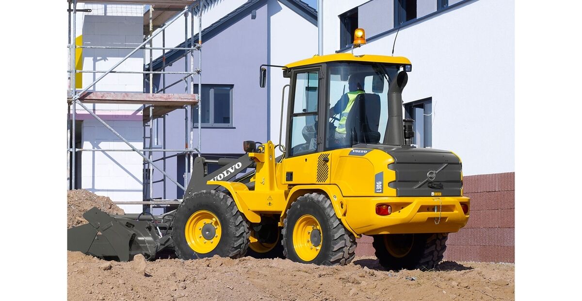 Download Volvo L35 Compact Wheel Loader Parts Manual