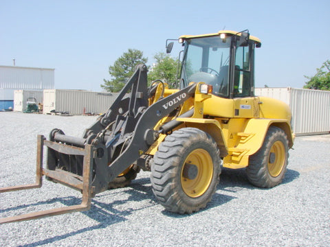 Download Volvo L40B Compact Wheel Loader Parts Manual