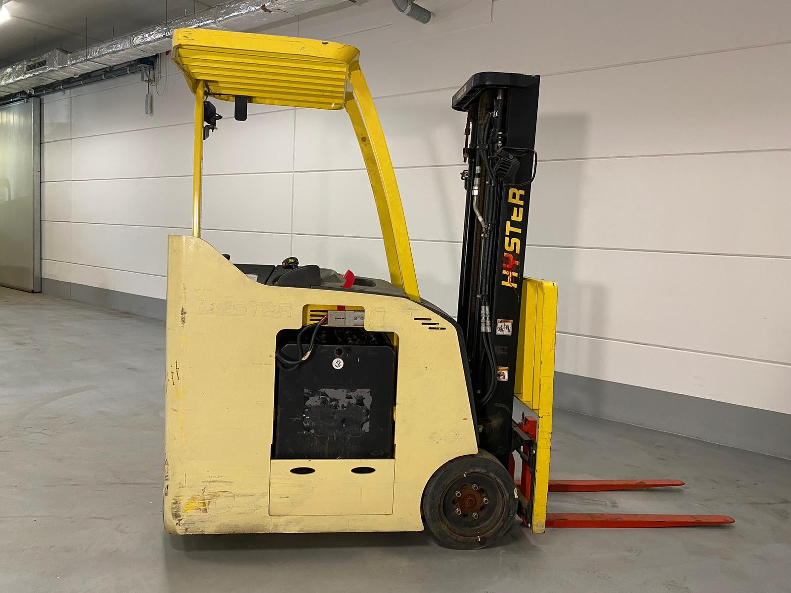 Hyster E25-E40Z Forklift Parts Manual Download