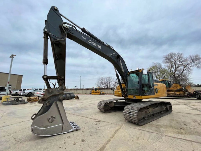 John Deere 250GLC Excavator Diagnostic, Operation and Test Service Manual TM12171