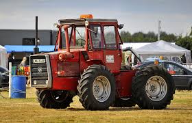 Massey Ferguson 1200 TRACTOR Parts Catalog Manual