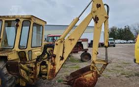 Massey Ferguson 1475 BACKHOE Parts Catalog Manual