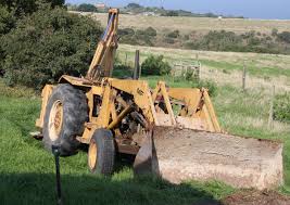 Massey Ferguson 320 BACKHOE Parts Catalog Manual