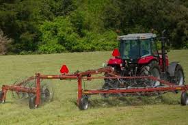 Massey Ferguson 3972 8-WHEEL DELUXE BI-FOLD RAKE Parts Catalog Manual
