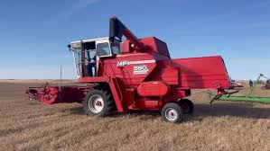 Massey Ferguson 550 SP COMBINE Parts Catalog Manual
