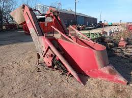 Massey Ferguson 62 TWO ROW CORN PICKER Parts Catalog Manual