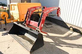 Massey Ferguson DL120 MOUNTED LOADER Parts Catalog Manual