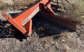 Massey Ferguson GB600D / GB700D / GB800D GRADER BLADES Parts Catalog Manual