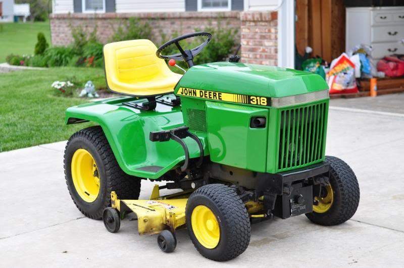 Pdf PC1924 John Deere 318 Lawn and Garden Tractor Parts Manual