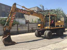 Caterpillar 212B (Prefix 3PJ) Excavator Parts List Manual 