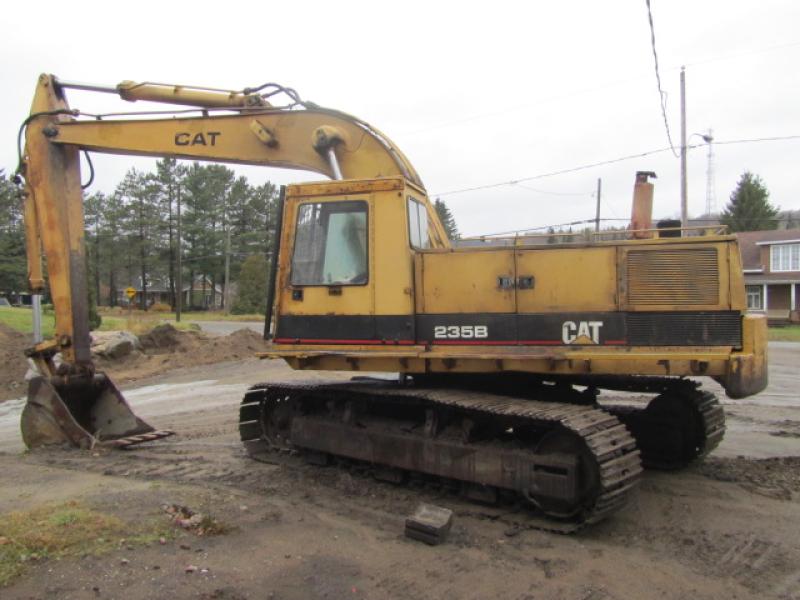 Caterpillar 235B (Prefix 7WC) Excavator Parts Manual