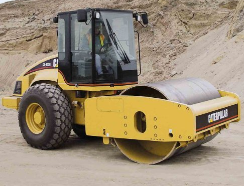 Caterpillar CS-573E (Prefix CNN) Vibratory Compactor Parts Manual