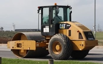 Caterpillar CS-643 (Prefix 7FD) Vibratory Compactor Parts Manual
