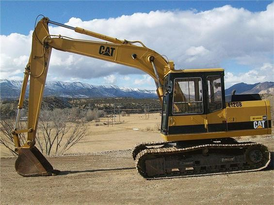 OPERATION AND MAINTENANCE MANUAL - CATERPILLAR E120B EXCAVATOR 4XK DOWNLOAD 