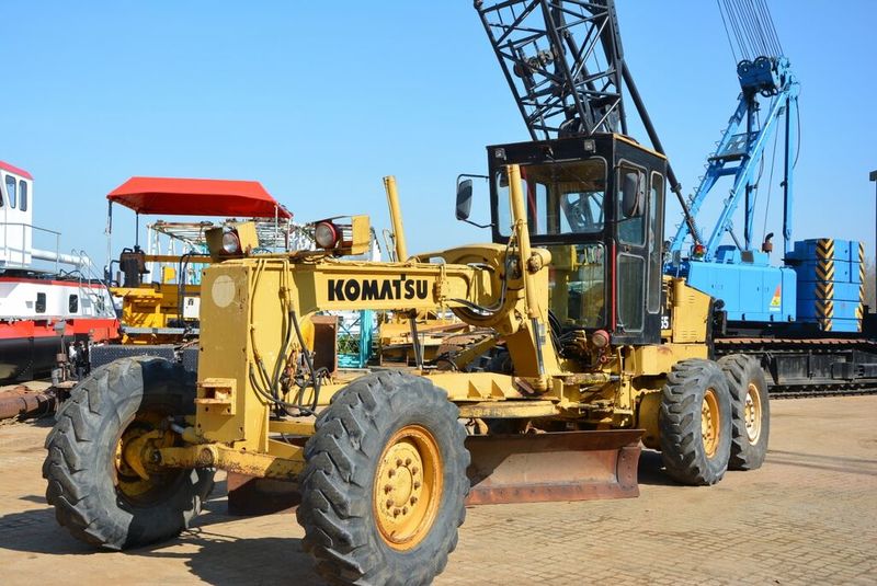 DOWNLOAD KOMATSU GD675-3A (US) MOTOR GRADER PARTS CATALOG MANUAL SN 10001-UP