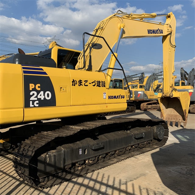 DOWNLOAD KOMATSU PC240LC-11 (JPN) HYDRAULIC EXCVATOR PARTS MANUAL SN 95001-UP (For KAL)