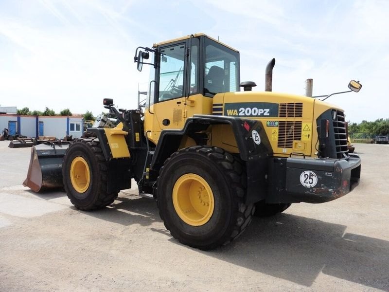 DOWNLOAD KOMATSU WA200PZ-6 WHEEL LOADER PARTS CATALOG MANUAL SN 70883-UP (For N.America)