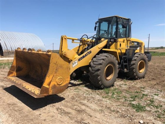 DOWNLOAD KOMATSU WA250L-3 (JPN) WHEEL LOADER PARTS MANUAL SN 53001-UP (For North America)