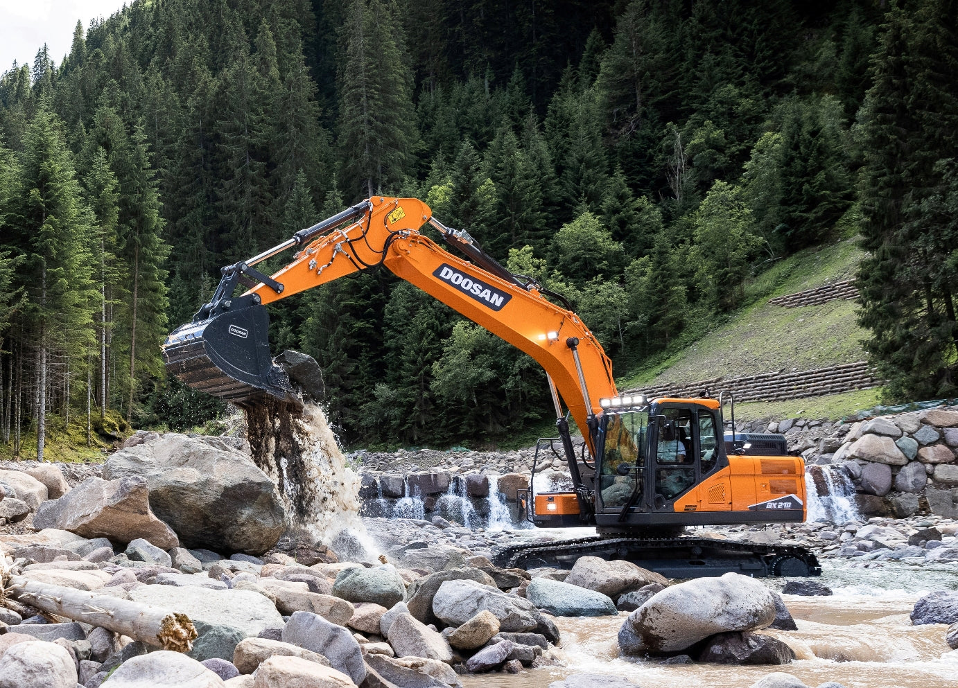 Doosan DX210K Crawled Excavator Shop Service Manual