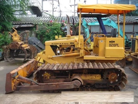 Operation and Maintenance Manual - Komatsu D20PL-5(JPN) Bulldozer SN 45001-50000 