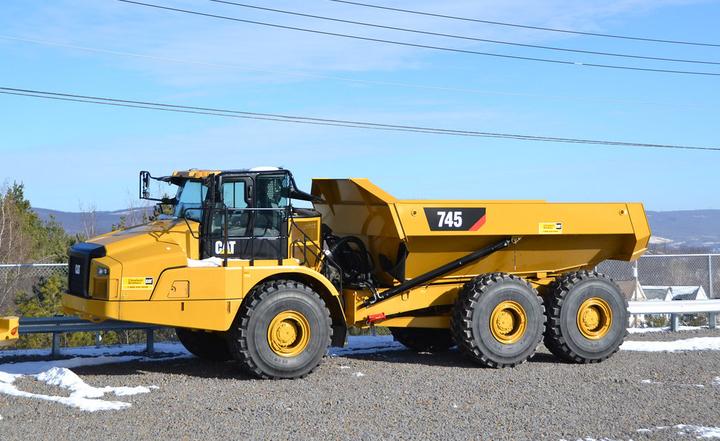 OPERATION AND MAINTENANCE MANUAL -  CATERPILLAR 745 ARTICULATED TRUCK 3F6 Download