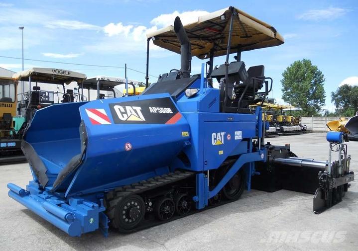 OPERATION AND MAINTENANCE MANUAL - CATERPILLAR AP-555E ASPHALT PAVER A5D Download