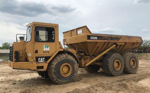 OPERATION AND MAINTENANCE MANUAL - CATERPILLAR D350D ARTICULATED TRUCK 9RF Download