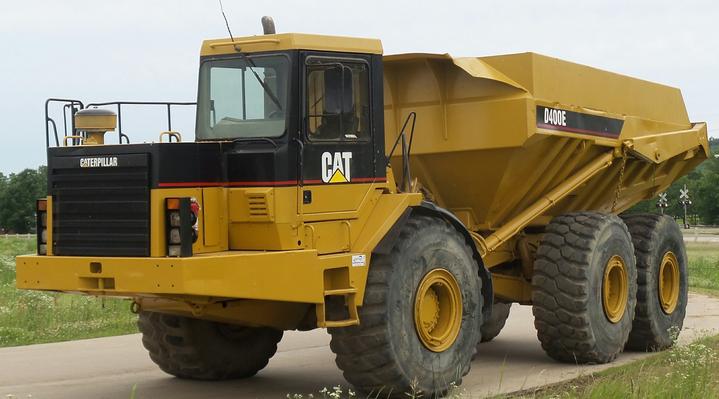 OPERATION AND MAINTENANCE MANUAL - CATERPILLAR D400E ARTICULATED TRUCK 2YR Download