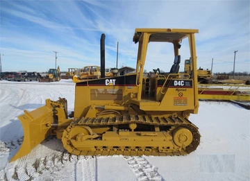 OPERATION AND MAINTENANCE MANUAL - CATERPILLAR D4C II TRACK-TYPE TRACTOR 7KG DOWNLOAD 