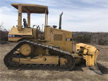 OPERATION AND MAINTENANCE MANUAL - CATERPILLAR D4H XL TRACK-TYPE TRACTOR 8PJ DOWNLOAD 