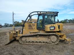 OPERATION AND MAINTENANCE MANUAL - CATERPILLAR D6K XL TRACK-TYPE TRACTOR HMG DOWNLOAD 