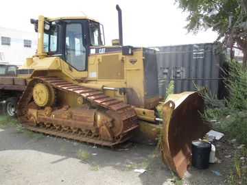 OPERATION AND MAINTENANCE MANUAL - CATERPILLAR D6M TRACK-TYPE TRACTOR 5WR DOWNLOAD 