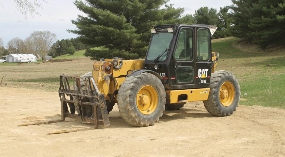 OPERATION AND MAINTENANCE MANUAL - CATERPILLAR TH82 TELEHANDLER 3JN DOWNLOAD 