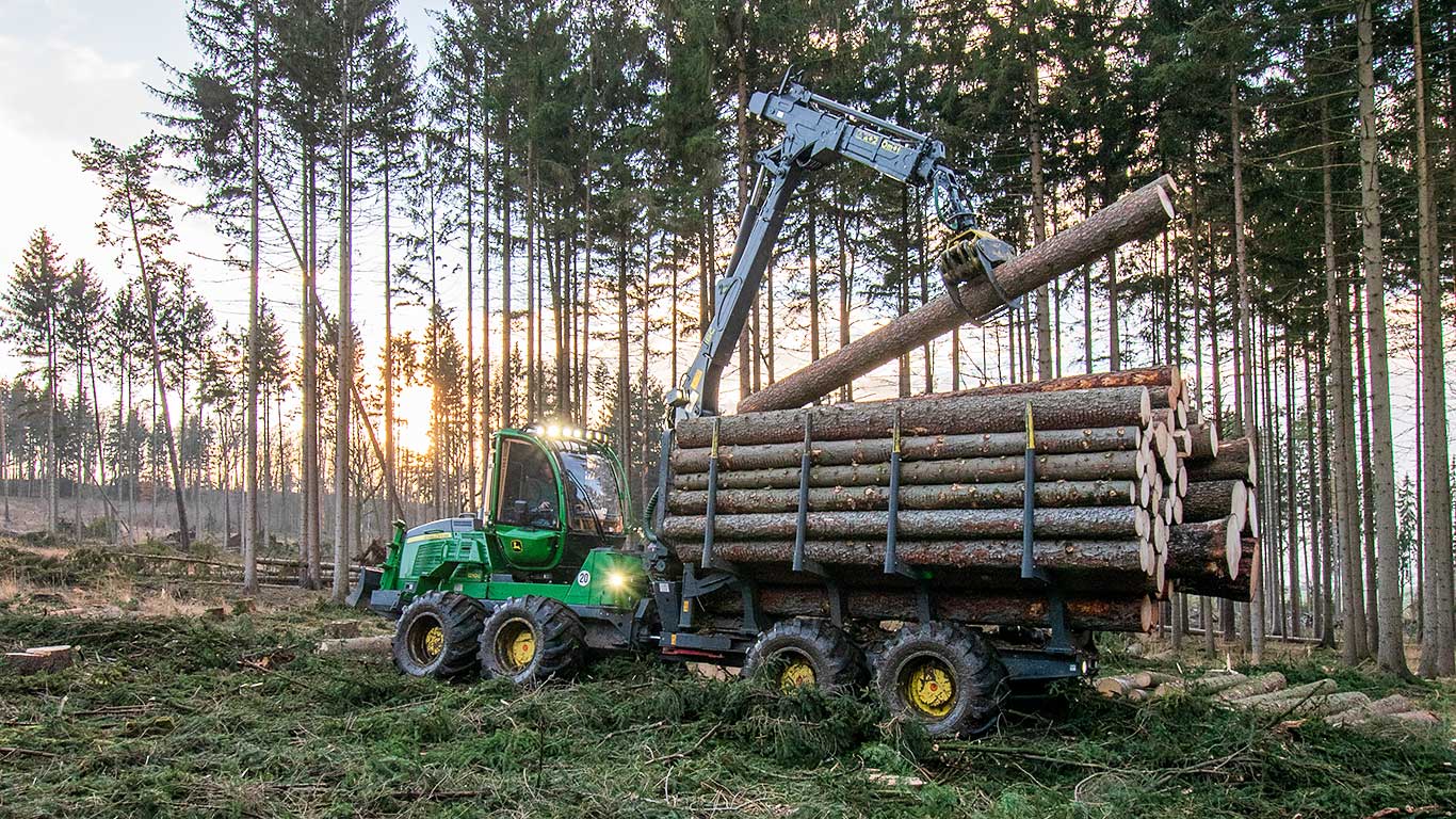 OPERATOR INSTRUCTION MANUAL - JOHN DEERE 1210G Tier 3 Fixed Cabin, Gen II CTL Forwarder (F710917) DOWNLOAD PIN: 1WJ1210G_ _D002491-