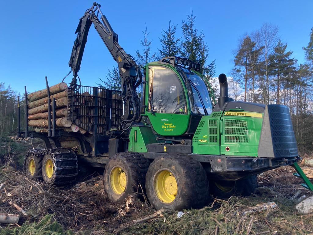 OPERATOR INSTRUCTION MANUAL - JOHN DEERE 1510E T2 platform based IT4 (F682265) DOWNLOAD 1WJ1510E003004- (SPANISH)