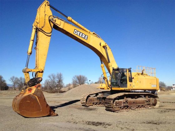 OPERATOR MANUAL - JOHN DEERE 1050C Crawler Dozer (OMT190710) DOWNLOAD