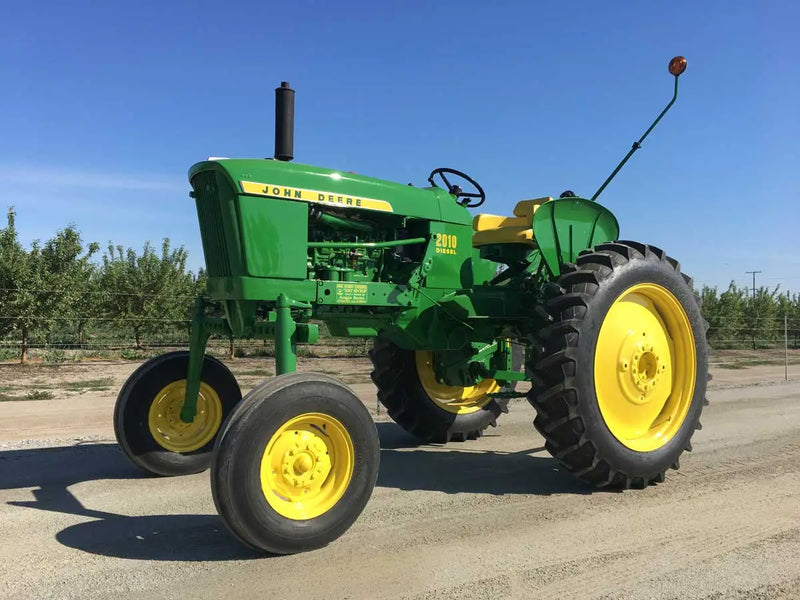 OPERATOR MANUAL - JOHN DEERE 2010 Gasoline Hi-Crop Tractor (OMT16002) DOWNLOAD