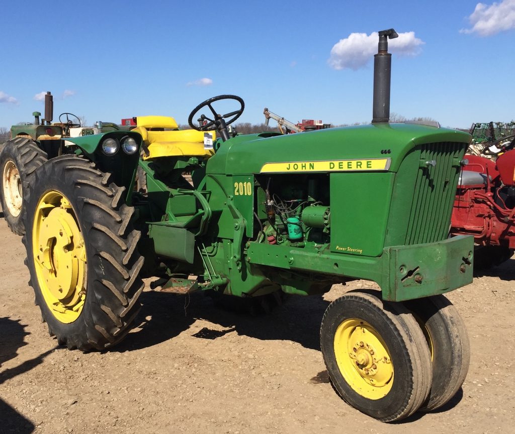 OPERATOR MANUAL - JOHN DEERE 2010 Gasoline Wheel Tractor (OMT15371) DOWNLOAD