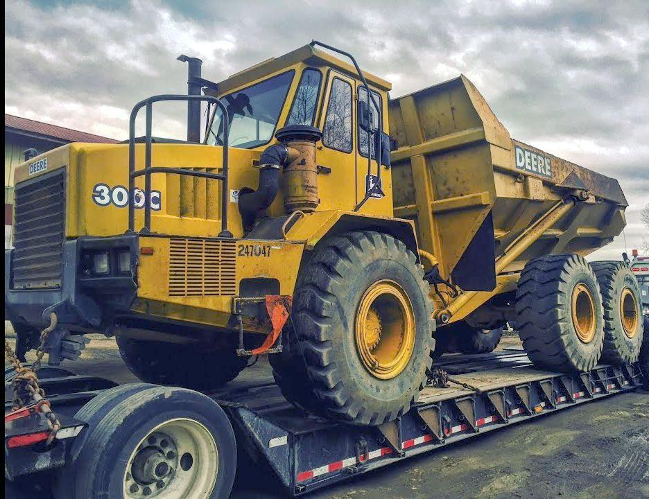 OPERATOR MANUAL - JOHN DEERE 300C Articulated Dump Truck (OMT166954) DOWNLOAD