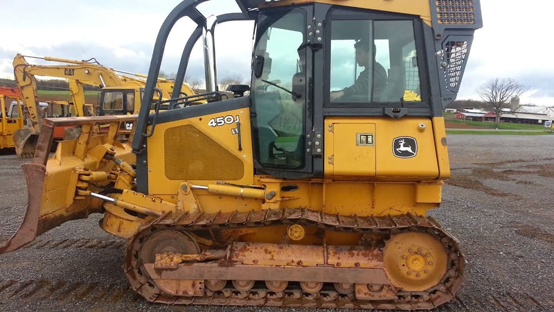 OPERATOR MANUAL - JOHN DEERE 450J Crawler Dozer (OMT302214) (S.N. 216243— ) DOWNLOAD