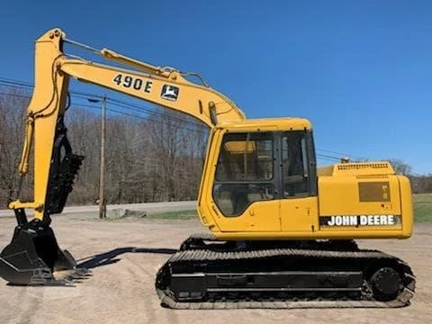 OPERATOR MANUAL - JOHN DEERE 490E EXCAVATOR (OMT152331) (SERIAL NO. 025000- ) DOWNLOAD