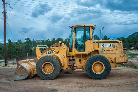 OPERATOR MANUAL - JOHN DEERE 544H Loader (OMT195359) DOWNLOAD