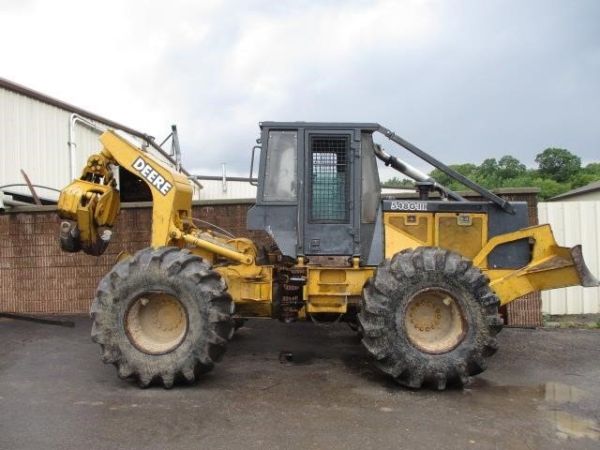 OPERATOR MANUAL - JOHN DEERE 640G-III Series (OMT183331) (S.N. 576253—) DOWNLOAD