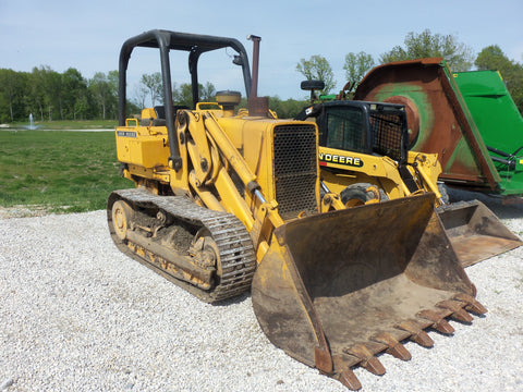 OPERATOR MANUAL - JOHN DEERE 555A CRAWLER LOADER (OMT75124) DOWNLOAD