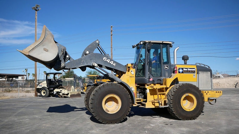 OPERATOR MANUAL - JOHN DEERE 644K 4WD Loader (OMT346595X19) DOWNLOAD