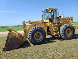 OPERATOR MANUAL - JOHN DEERE 744E Loader (OMAT145920) DOWNLOAD